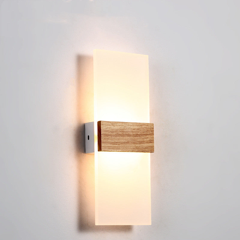 Modern wooden LED wall lamp with rectangular light
